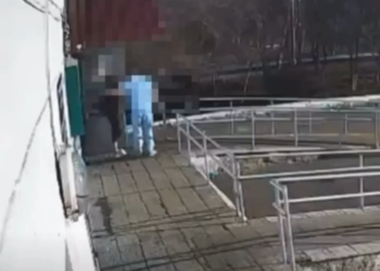 Нападение на медиков произошло в Экибастузе: врач и медсестра в больнице (ВИДЕО)