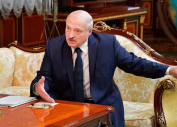 Какая демократия? Лукашенко прокомментировал политику Трампа