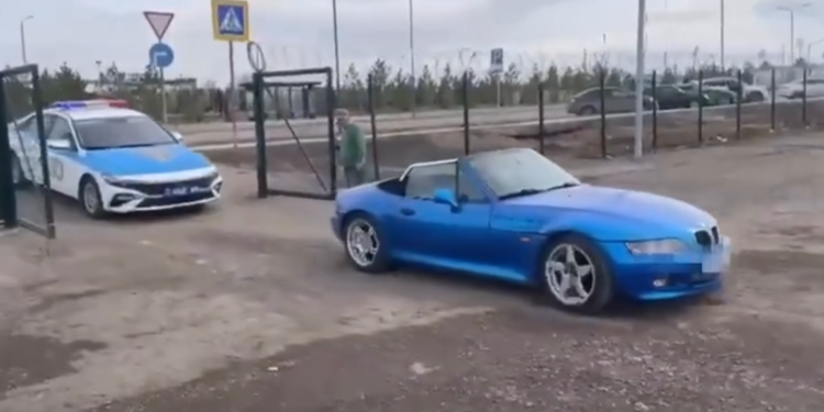 Ночной дрифт на перекрёстке: на водителя BMW составили сразу несколько протоколов