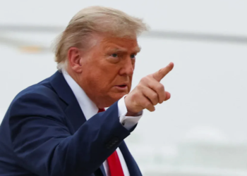 Доход 500 млн долларов в день: Трамп заявил, что Ирану выгоден открытый Ормузский пролив