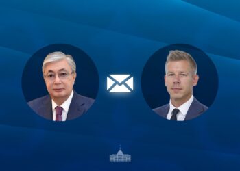 Токаев поздравил Петера Мадьяра с победой на парламентских выборах в Венгрии