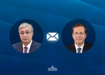 Токаев поздравил президента Израиля