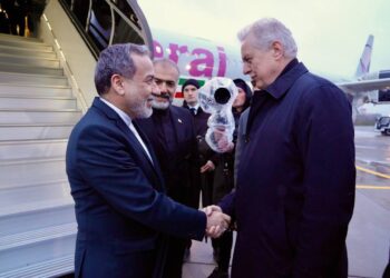 Глава МИД Ирана прибыл в Россию для переговоров с Путиным