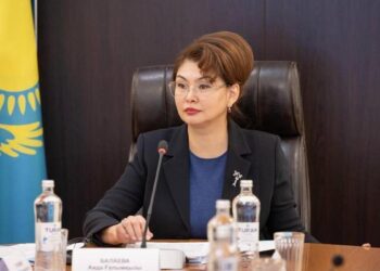 Аида Балаева поздравила с профессиональным праздником работников культуры и искусства