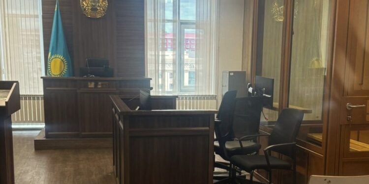 Суд над Данияром Мейрханом: теперь его защищают два адвоката