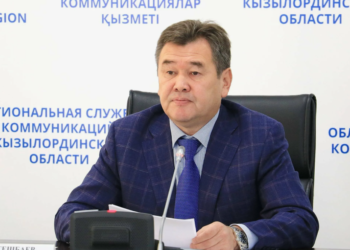 В Мажилисе прекращены полномочия Мурата Ергешбаева