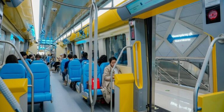 Миллион поездок за 14 дней: в Астане подвели первые итоги работы LRT