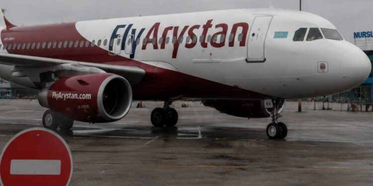 FlyArystan прокомментировал скандал с опозданием пассажирки на рейс из-за перекрытых дорог