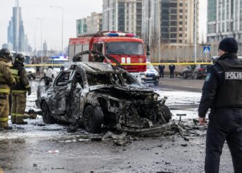 Взрыв автомобиля в Астане: пять человек в тяжелом состоянии
