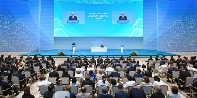 Токаев: Казахстан переходит на новый исторический этап развития