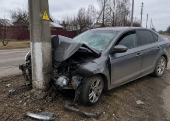 Подросток угнал машину отца и попал в ДТП в ЗКО