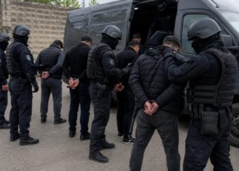 Шестерых подозреваемых в вымогательстве задержали в области Абай