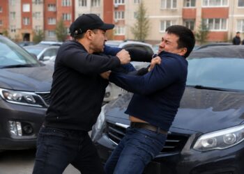 В Актобе спор из-за парковки привел к драке