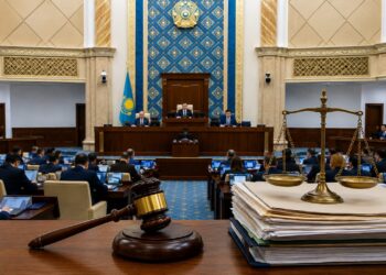 Затронет 16,5 тысячи человек, охватит 17 млрд тенге штрафов: Сенат одобрил закон об амнистии
