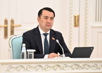Маматалиев поддержал реформы Токаева в Казахстане