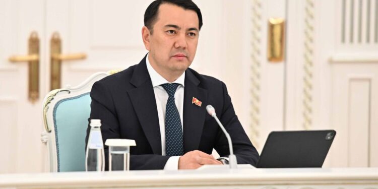 Маматалиев поддержал реформы Токаева в Казахстане