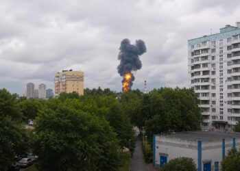Уничтожено 60 БПЛА: Собянин сообщил о сбитых беспилотниках, летевших на Москву