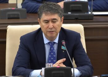 В Мажилисе подняли вопрос рисков по займам в японских иенах