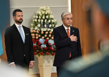 Токаев встретил президента Черногории Якова Милатовича в Астане