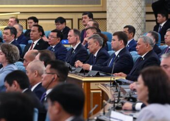 Токаев: Экономика Казахстана входит в новый инвестиционный этап