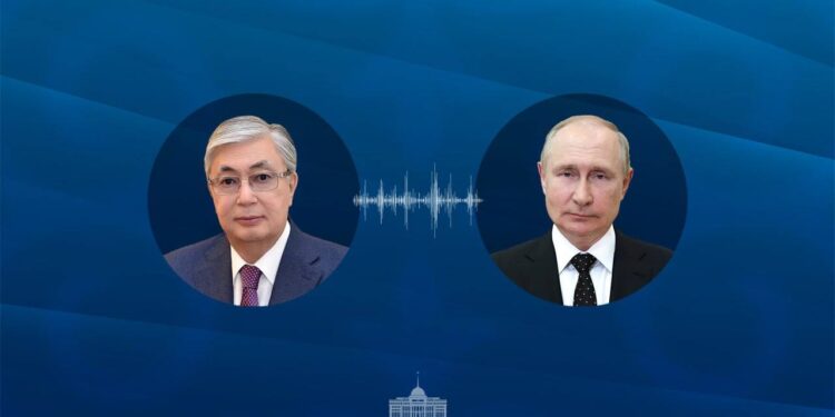 Токаев провел телефонный разговор с Путиным