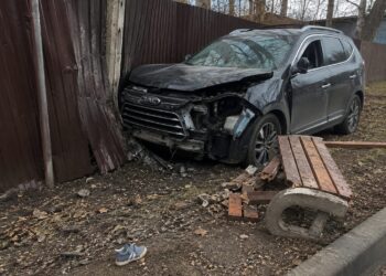 В Арыси пьяная женщина за рулем насмерть сбила беременную и двоих детей