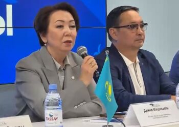 Партия «Ак жол» провела встречу с предпринимателями Алматы