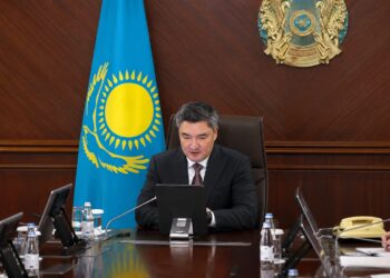 Бектенов: Казахстан вступает в новый этап модернизации под руководством Токаева