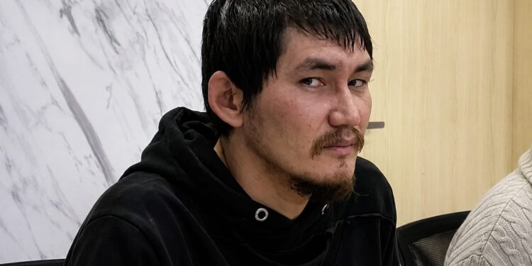 Убийство семьи в Атырау: прокурор запросил обвиняемому пожизненный срок