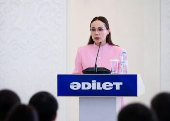 В партии «Әділет» обсудили развитие образования, культуры и креативных индустрий