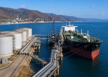 КТК возобновил прием и отгрузку нефти через терминал в Новороссийске