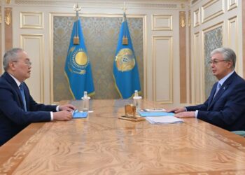 Токаев заслушал отчет главы АФМ: завершены почти 500 расследований