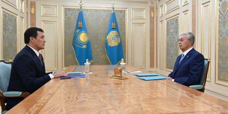 Токаев принял посла Казахстана в Великобритании и дал ему поручения