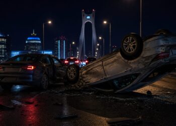 Geely перевернулся после столкновения на мосту в Астане