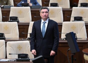 Олжас Бектенов Қазақстан Премьер-министрі қызметіне қайта тағайындалды