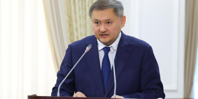 От колледжа до трудоустройства: министр о том как в Казахстане развивают человеческий капитал