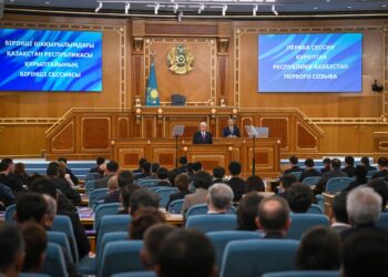 От инфраструктуры Нацфонда до E-Parliament: какие стратегические ориентиры обозначены перед новым Курултаем