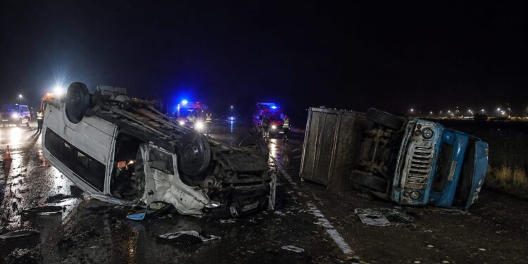 Один человек погиб, восемь пострадали в ДТП на трассе Астана – Петропавловск