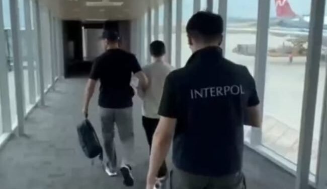 Из Вьетнама в Казахстан экстрадировали мужчину, напавшего с ножом на мать