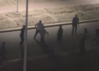 Драка с участием более десяти человек попала на видео в Талдыкоргане