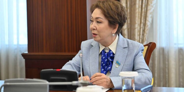 Дания Еспаева назвала приоритеты фракции «Ақ жол»