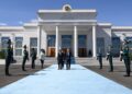 Токаев проводил президента Лаоса в аэропорту Астаны
