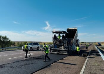 «ҚазАвтоЖол» предупредил о разрушении трасс
