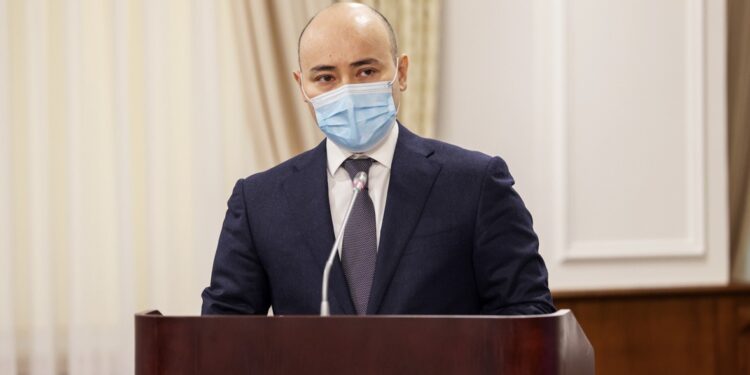 Леса, нацпарки и переработка отходов: какие задачи Токаев поставил Куантырову