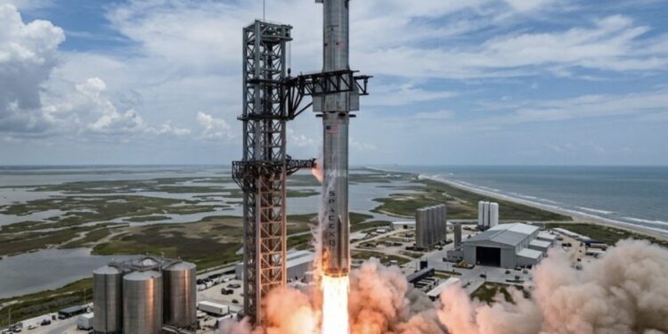Starship впервые вышел на орбиту Земли, но при возвращении загорелся