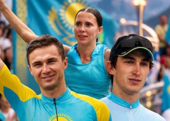 Седьмое золото и ещё три серебра: Казахстан продолжает собирать медали на Азиаде