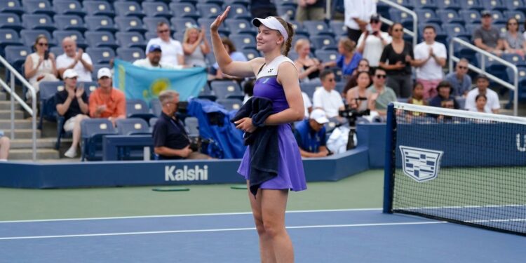 Рыбакина впервые вышла в четвертьфинал US Open и приблизилась к лидерству в рейтинге
