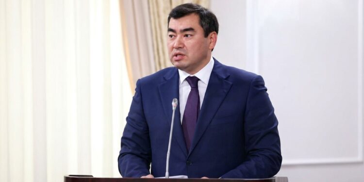 Экс-глава МЧС Чингис Аринов стал акимом Алматинской области