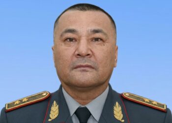 Токаев отправил в отставку трех руководителей Минобороны