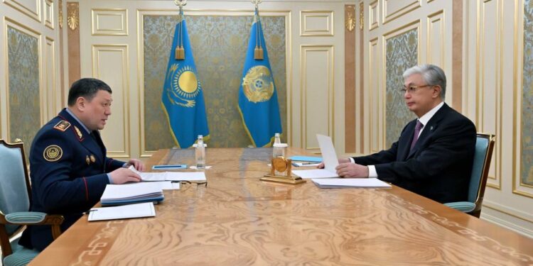 Преступность в Казахстане снизилась на 15% — глава МВД отчитался Токаеву